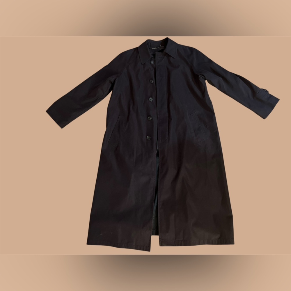 Claiborne Men's Black Coat, Vintage, Timeless Everyday Style